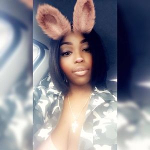 Meet your Posher, Neshh